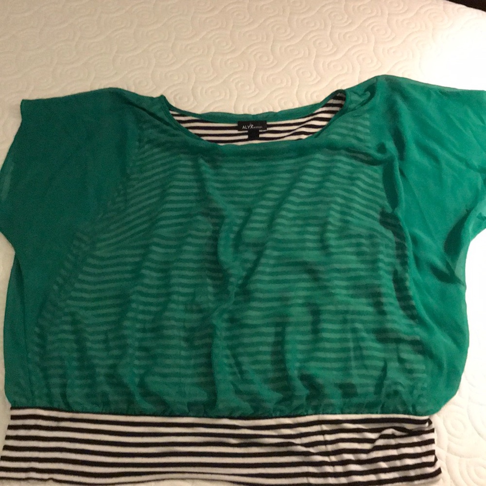 Alyx Top